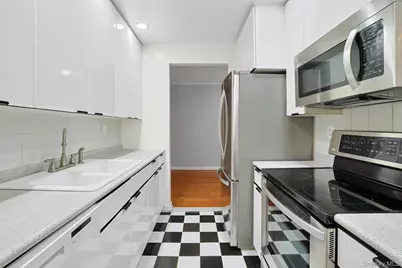 555 Central Park Avenue #125, Scarsdale, NY 10583 - Photo 15