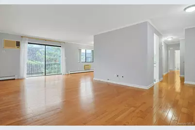 555 Central Park Avenue #125, Scarsdale, NY 10583 - Photo 3