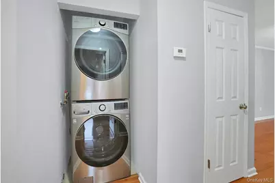 555 Central Park Avenue #125, Scarsdale, NY 10583 - Photo 17