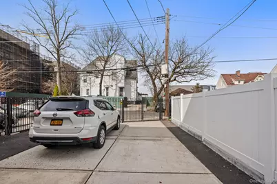 4828 Barnes Avenue #1, Bronx, NY 10470 - Photo 21