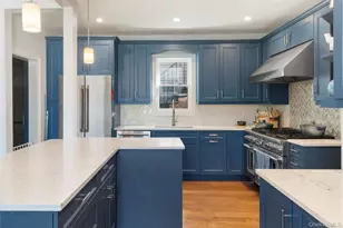 75-26 166th St, Fresh Meadows, NY 11366 - Photo 11