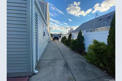 541 E Park Avenue #Main, Long Beach, NY 11561 - Photo 13