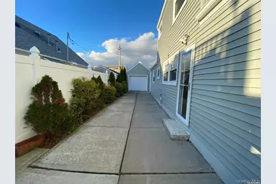 541 E Park Avenue #Main, Long Beach, NY 11561 - Photo 17