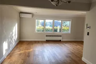 541 E Park Ave, Long Beach, NY 11561 - Photo 3