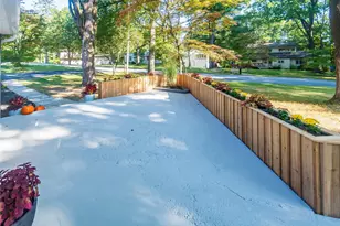 11 Tree Top Ln, Poughkeepsie, NY 12603 - Photo 23