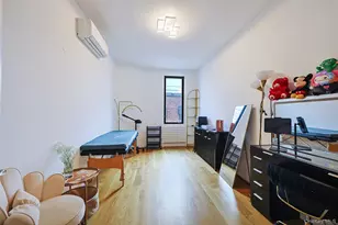 14-11 114 Streets, College Point, NY 11356 - Photo 7