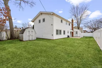 226 W 18th Street, Deer Park, NY 11729 - Photo 27