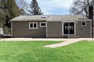 16 Lincoln Dr, Oakdale, NY 11769 - Photo 15