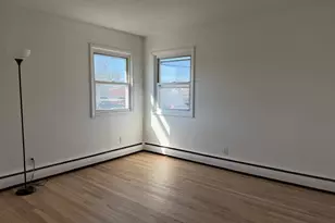 1 Munro Blvd Blvd, Valley Stream, NY 11581 - Photo 5