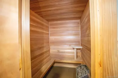 100 W Broadway #3-D, Long Beach, NY 11561 - Photo 35