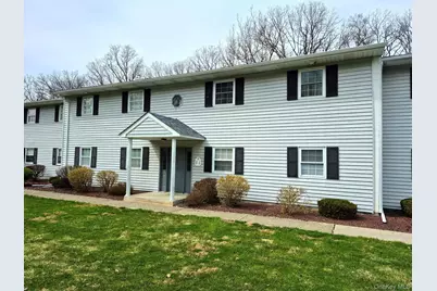 12 Field Court #D, Fishkill, NY 12524 - Photo 1