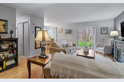 12 Field Court #D, Fishkill, NY 12524 - Photo 7