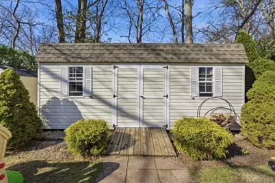 9 Fox Lane, Shoreham, NY 11786 - Photo 11