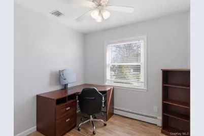 9 Fox Lane, Shoreham, NY 11786 - Photo 9