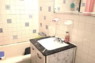 3080 Voorhies Ave, Brooklyn, NY 11235 - Photo 7