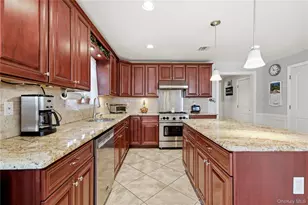 58 McGaw Ave, Lake Grove, NY 11755 - Photo 7