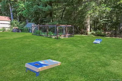 253 Maple Road, Valley Cottage, NY 10989 - Photo 29