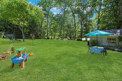 253 Maple Road, Valley Cottage, NY 10989 - Photo 27