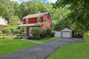 253 Maple Rd, Valley Cottage, NY 10989 - Photo 3