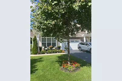 191 Belmont Circle, Yaphank, NY 11980 - Photo 41