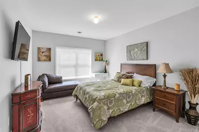 191 Belmont Circle, Yaphank, NY 11980 - Photo 19