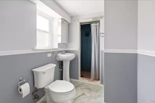 32 Agawam N, Yonkers, NY 10704 - Photo 21
