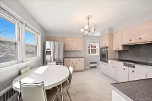 32 Agawam N, Yonkers, NY 10704 - Photo 7