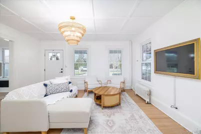 1885 Washington Avenue, Seaford, NY 11783 - Photo 11