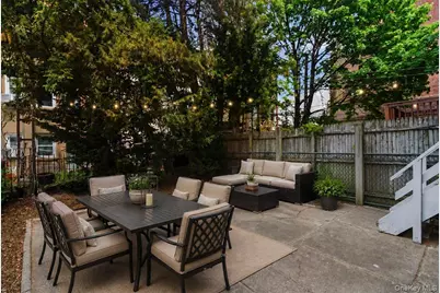 6063 Catalpa Avenue, Ridgewood, NY 11385 - Photo 27