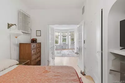 6063 Catalpa Avenue, Ridgewood, NY 11385 - Photo 19