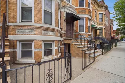 6063 Catalpa Avenue, Ridgewood, NY 11385 - Photo 3