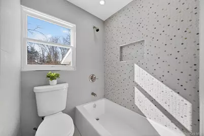 27 Franklin Road, Hyde Park, NY 12538 - Photo 23