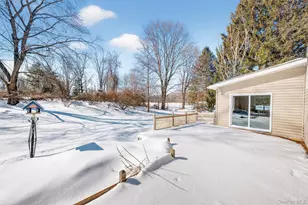 27 Franklin Rd, Hyde Park, NY 12538 - Photo 35