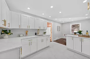 27 Franklin Rd, Hyde Park, NY 12538 - Photo 17