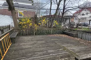 142-08 56th Rd, Flushing, NY 11355 - Photo 9