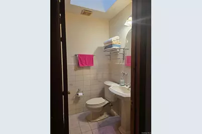 14208 56th Road, Flushing, NY 11355 - Photo 5