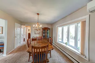 10 Wallace Dr, Plainview, NY 11803 - Photo 5