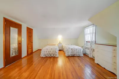 95 Horton Drive, Huntington Station, NY 11746 - Photo 13