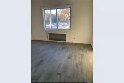 7679 172nd Street, Fresh Meadows, NY 11366 - Photo 3