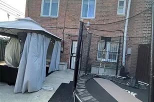 76-79 172nd St, Fresh Meadows, NY 11366 - Photo 17