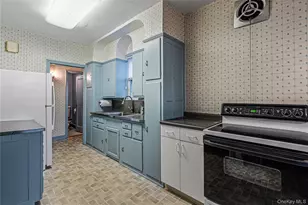 53-39 Bell Blvd, Bayside, NY 11364 - Photo 9