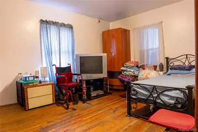 21908 118th Avenue, Cambria Heights, NY 11411 - Photo 15