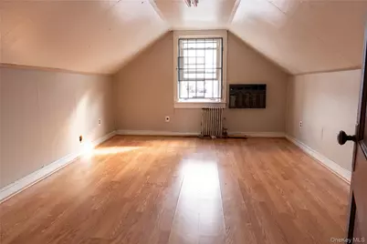 21908 118th Avenue, Cambria Heights, NY 11411 - Photo 9