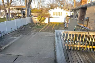 171 Shelter Rd, Ronkonkoma, NY 11779 - Photo 19