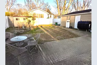 171 Shelter Road, Ronkonkoma, NY 11779 - Photo 21