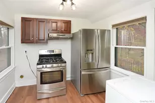 19 Johnsontown Rd, Sloatsburg, NY 10974 - Photo 7