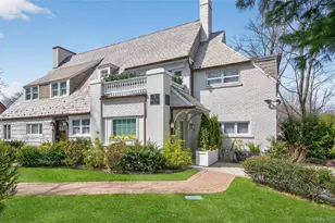 3 Beacon Hill Rd, Port Washington, NY 11050 - Photo 3
