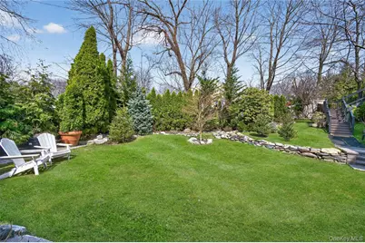 3 Beacon Hill Road, Port Washington, NY 11050 - Photo 33