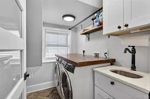 3 Beacon Hill Rd, Port Washington, NY 11050 - Photo 25