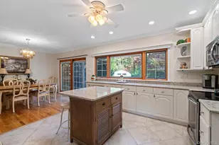 99 Shirley Ct, Smithtown, NY 11787 - Photo 11